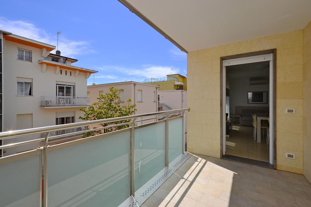 Appartamenti Mare Lignano Sabbiadoro Extérieur photo